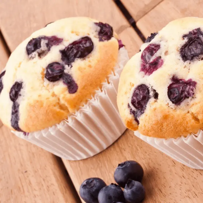 Simple Berry Muffins
