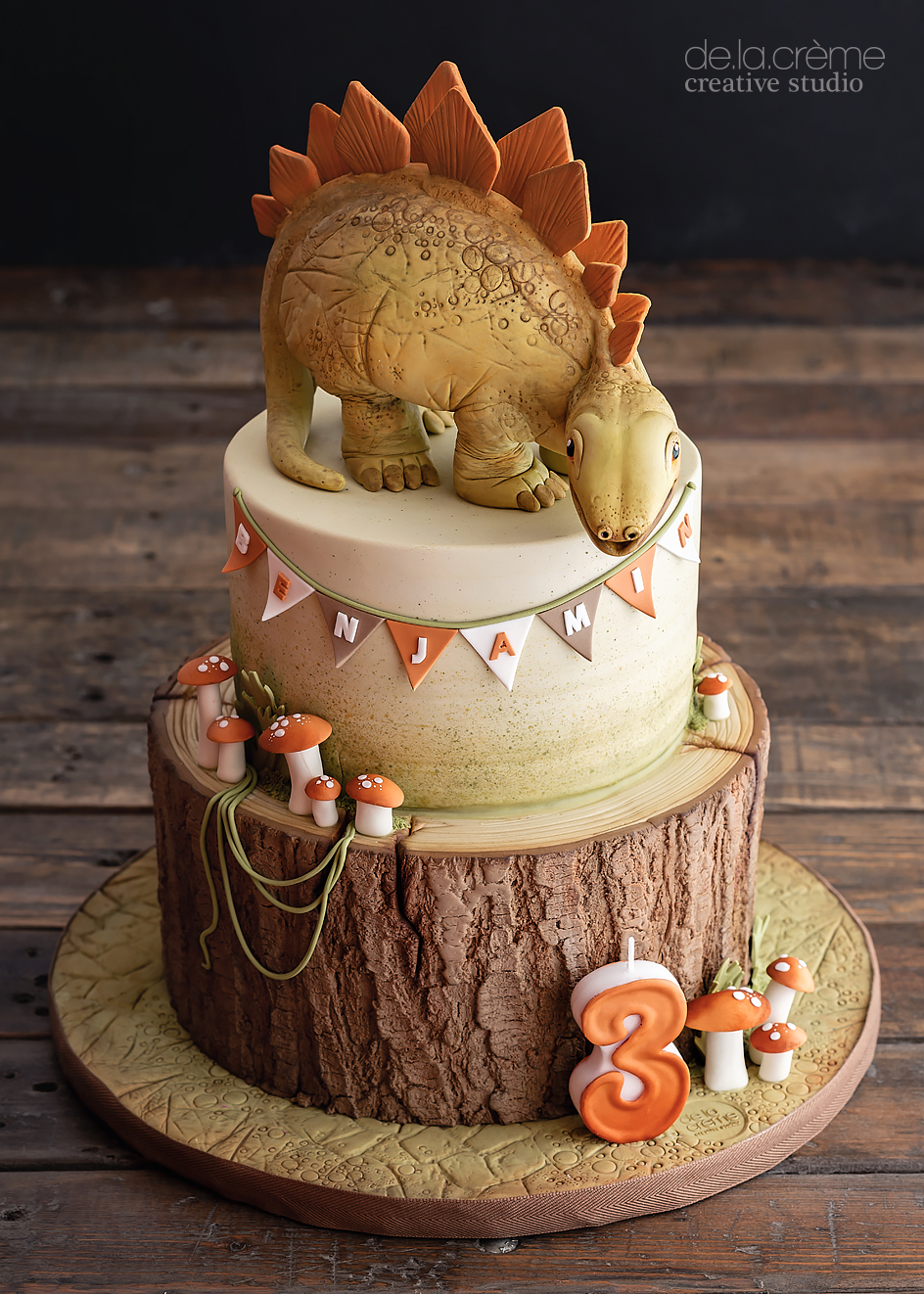 Stegosaurus Cake 